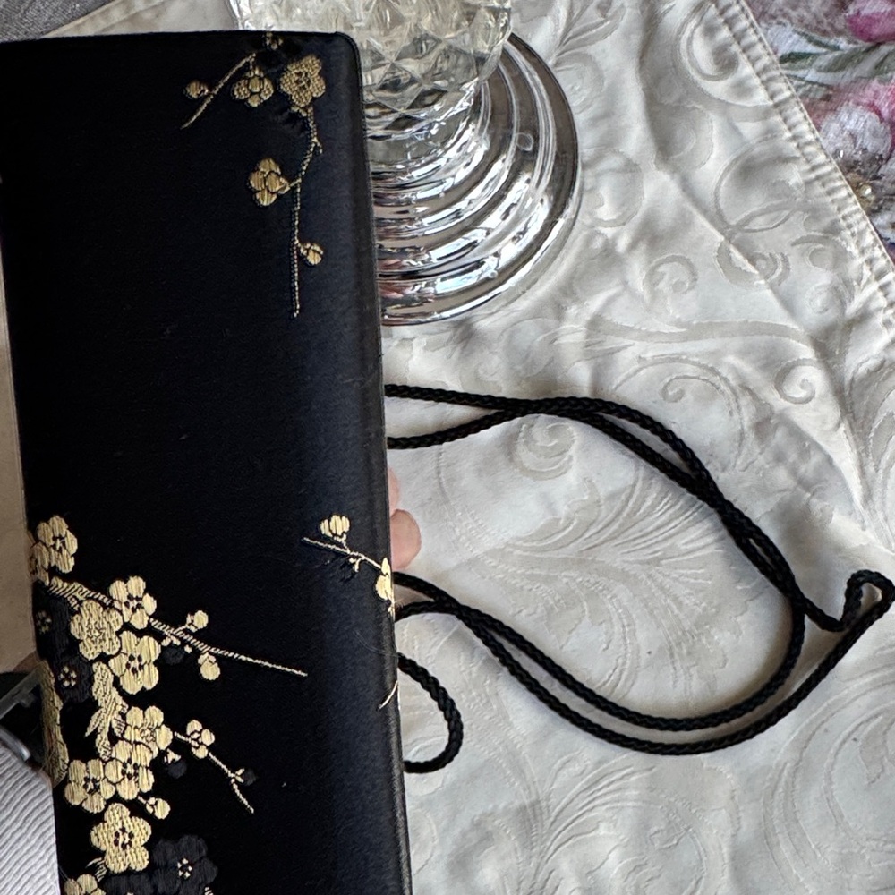 Amanda Smith Black Satin Mini Bag with Gold Floral Print - like NEW! - Picture 8 of 8
